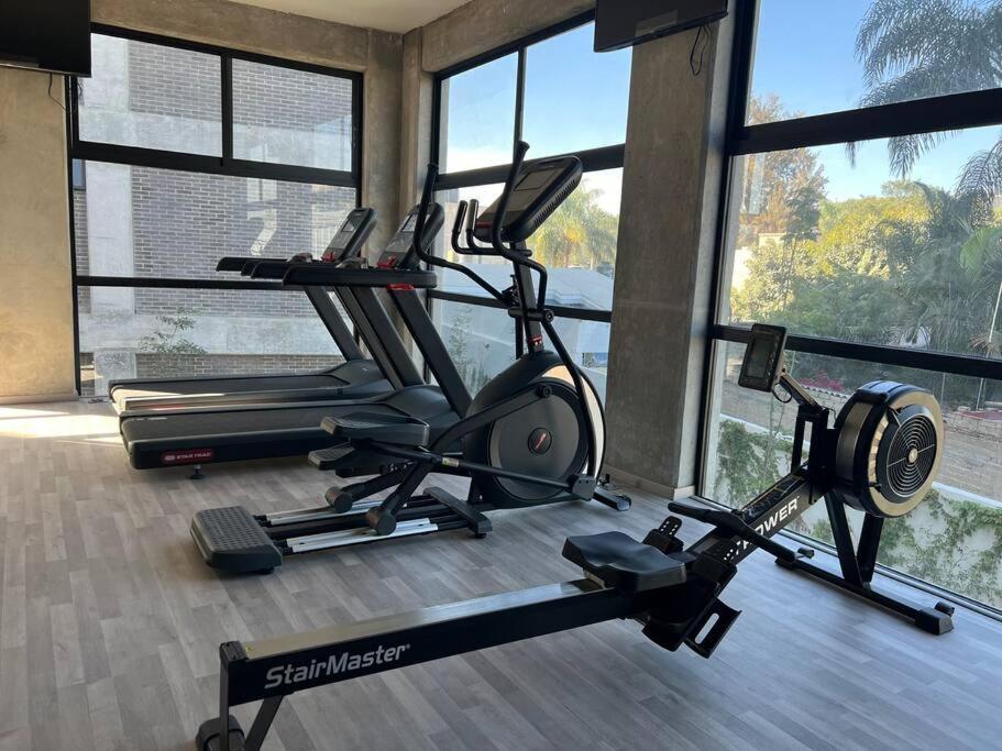 דירות גואדלחארה Depa Boho Al Sur Pet Friendly Piscina Gym Sala De Cine מראה חיצוני תמונה